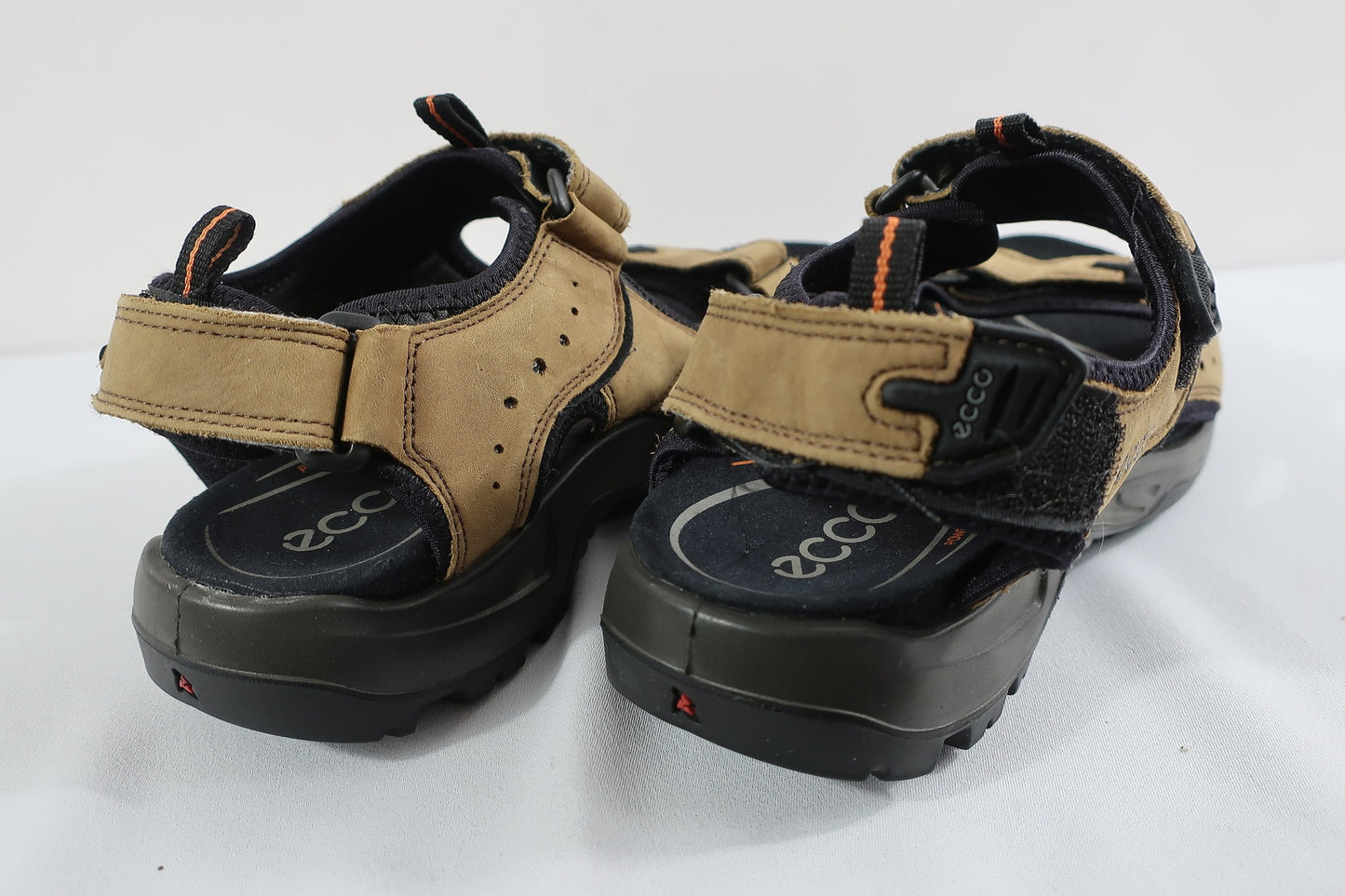 ECCO basutės/sandalai 40 dydis