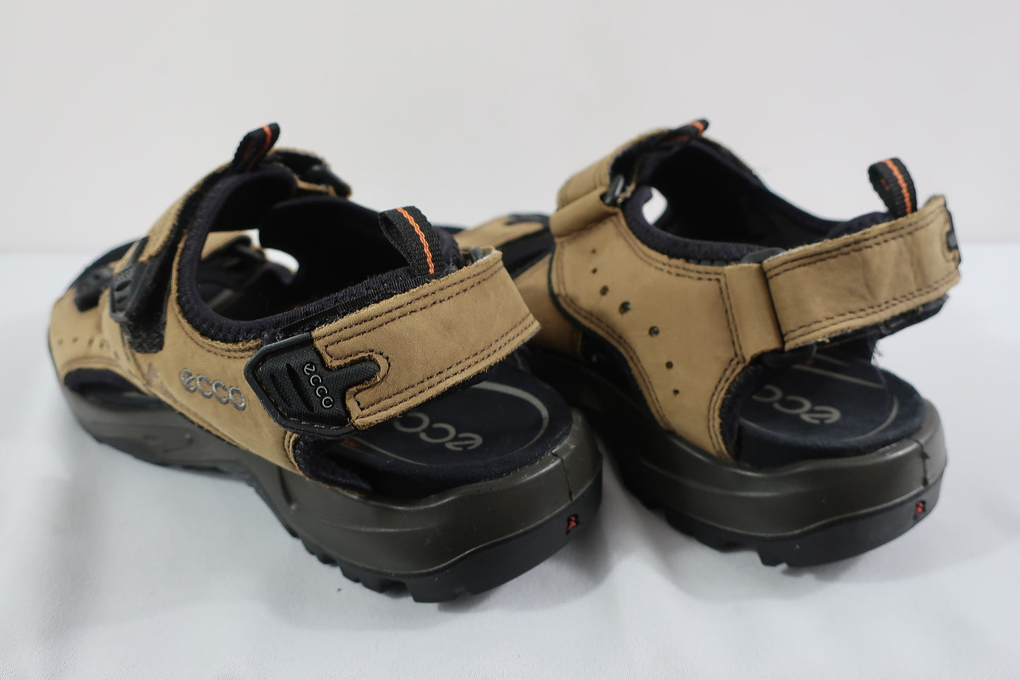 ECCO basutės/sandalai 40 dydis