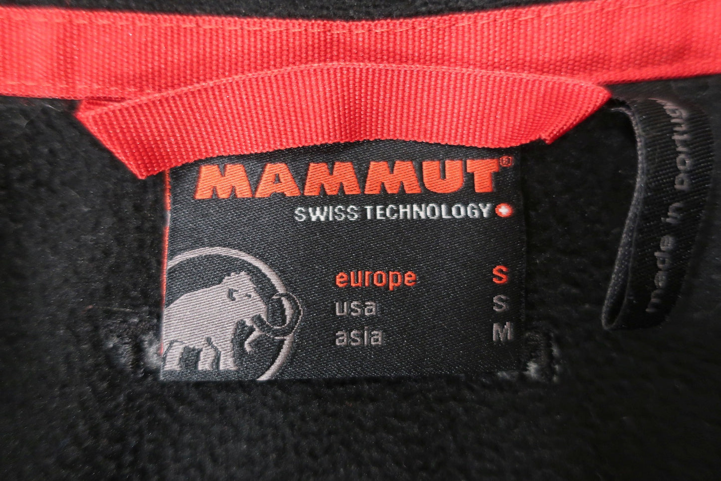 MAMMUT moteriška flisinė liemenė S dydis