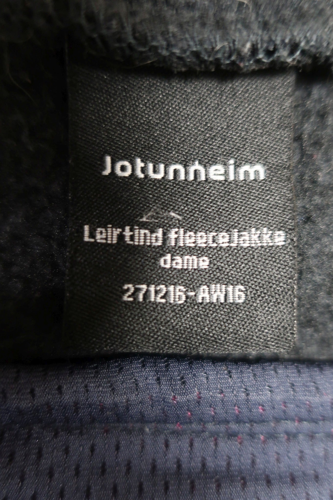 JOTUNHEIM moteriškas šiltukas 40 dydis