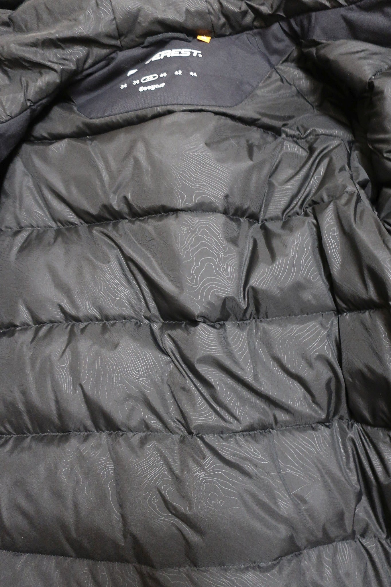 EVEREST moteriškas pūkinis puspaltis/parka 38dydis