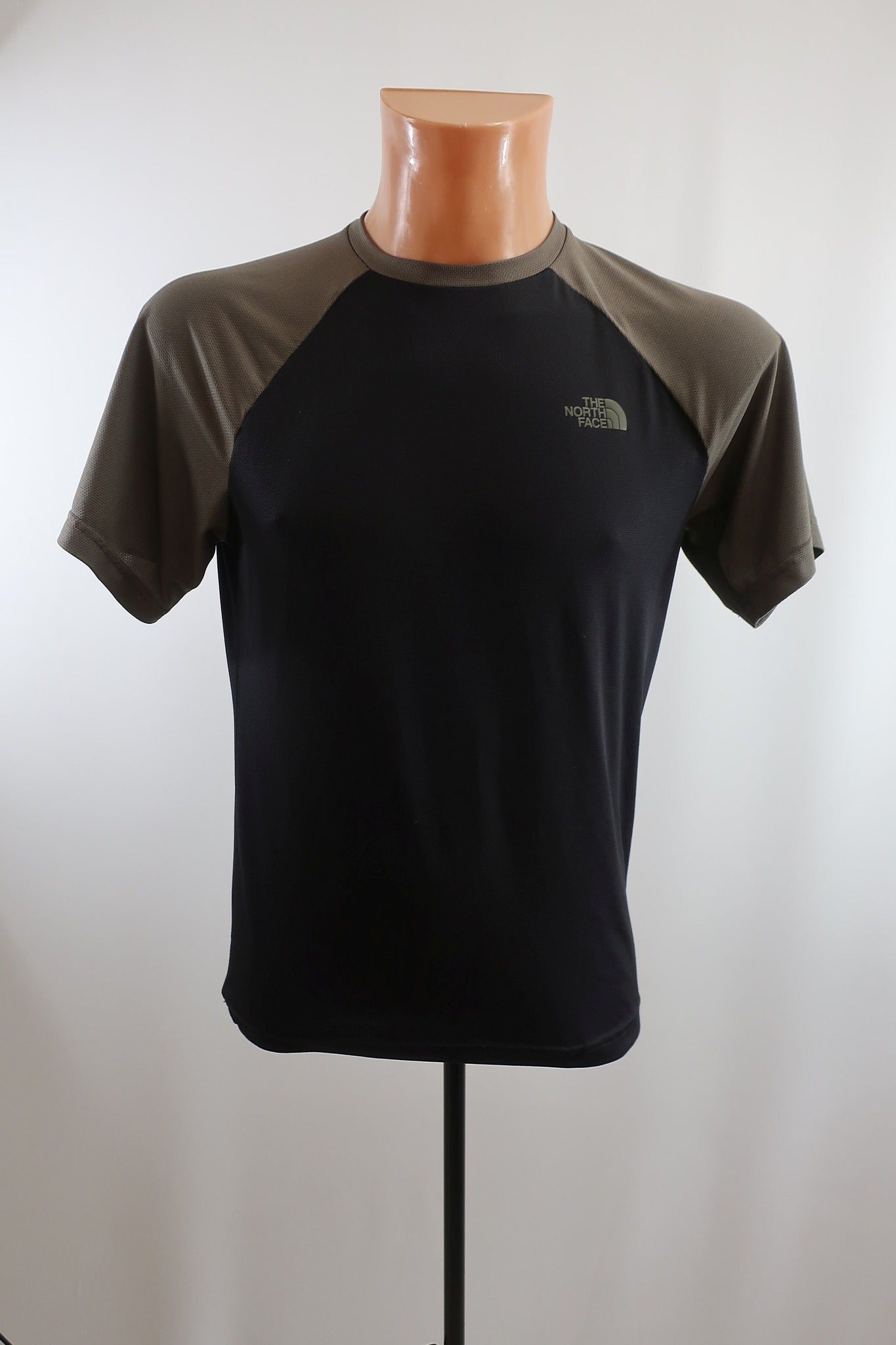 THE NORTH FACE vyriški marškinėliai S dydis