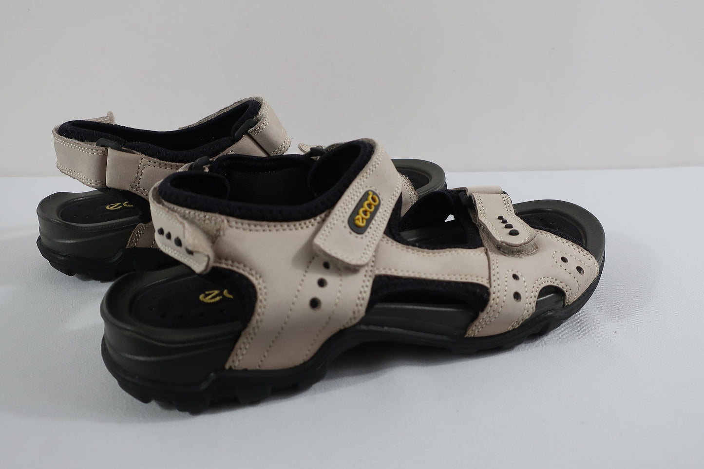 ECCO basutės/sandalai 37 dydis