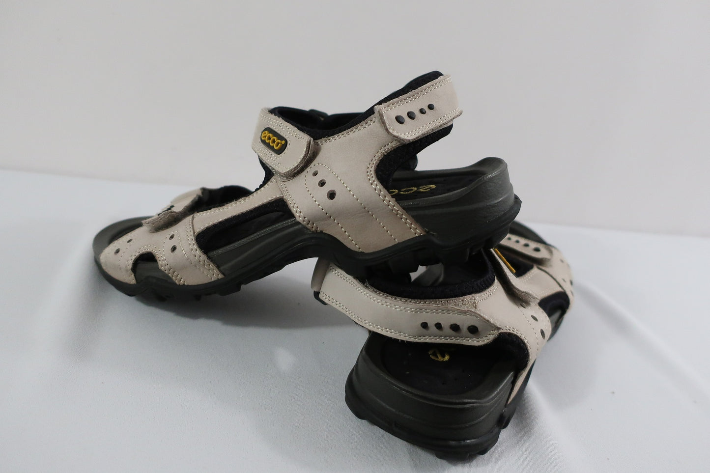 ECCO basutės/sandalai 37 dydis