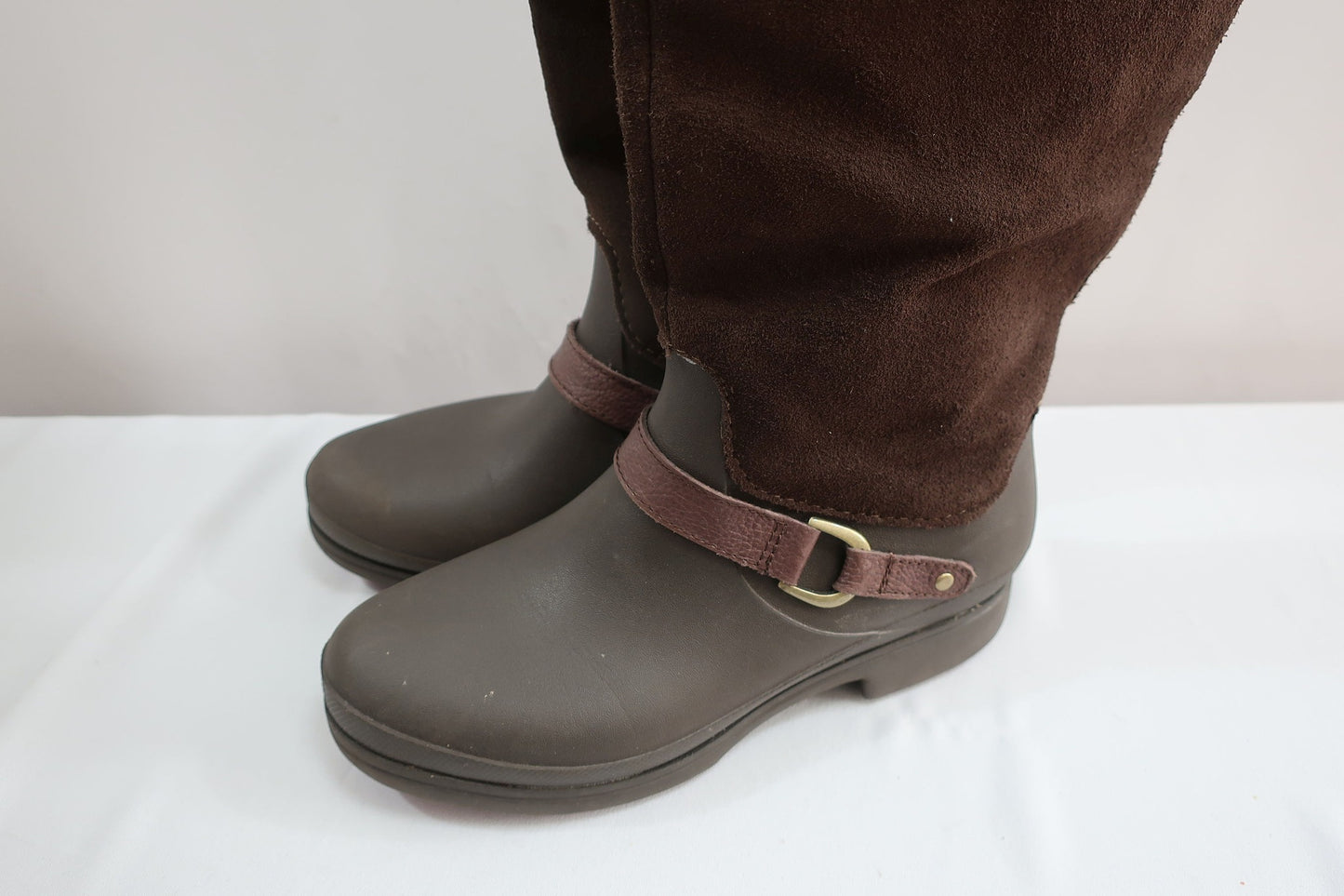 CROCS ilgaauliai odiniai batai 38,5 dydis