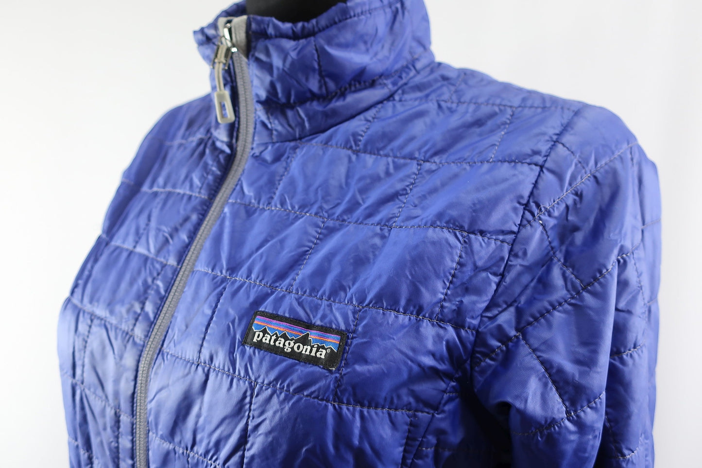 PATAGONIA lengva moteriška striukė su primaloft S/M dydis