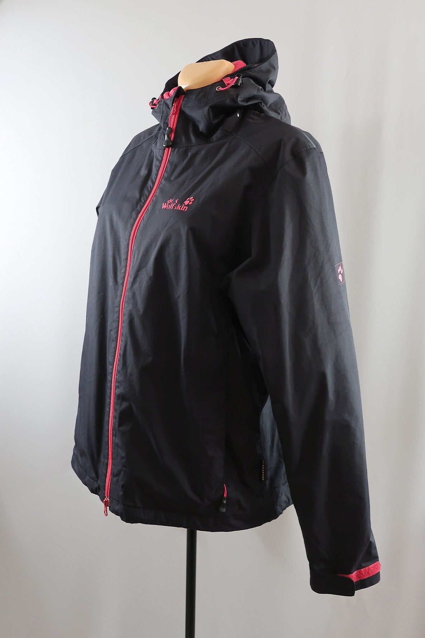 JACK WOLFSKIN moteriška striukė L dydis