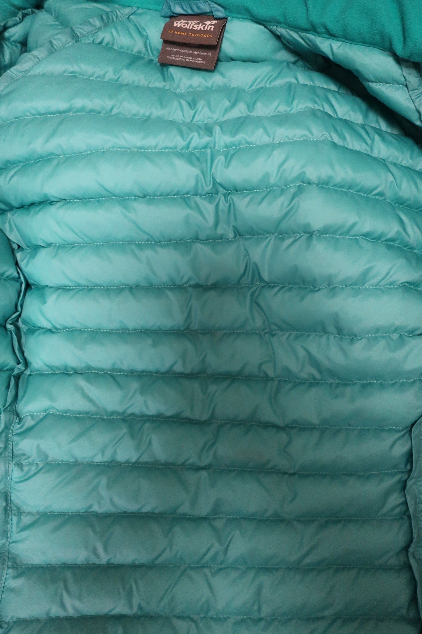 JACK WOLFSKIN moteriška lengva pūkinė striukė S dydis