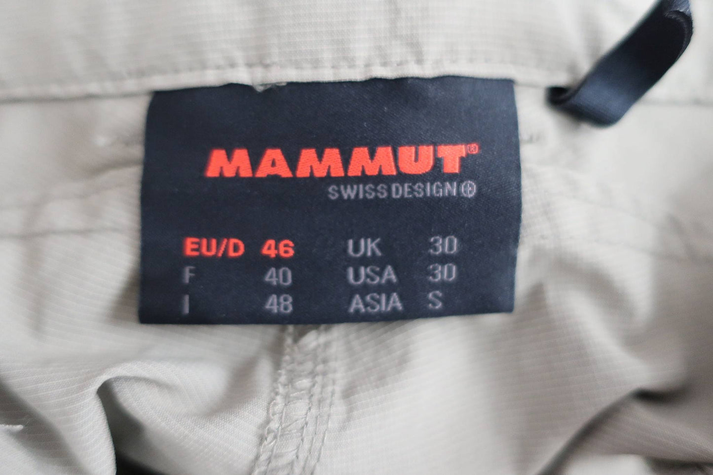 MAMMUT moteriškos laisvalaikio, trekingo kelnės 46 dydis