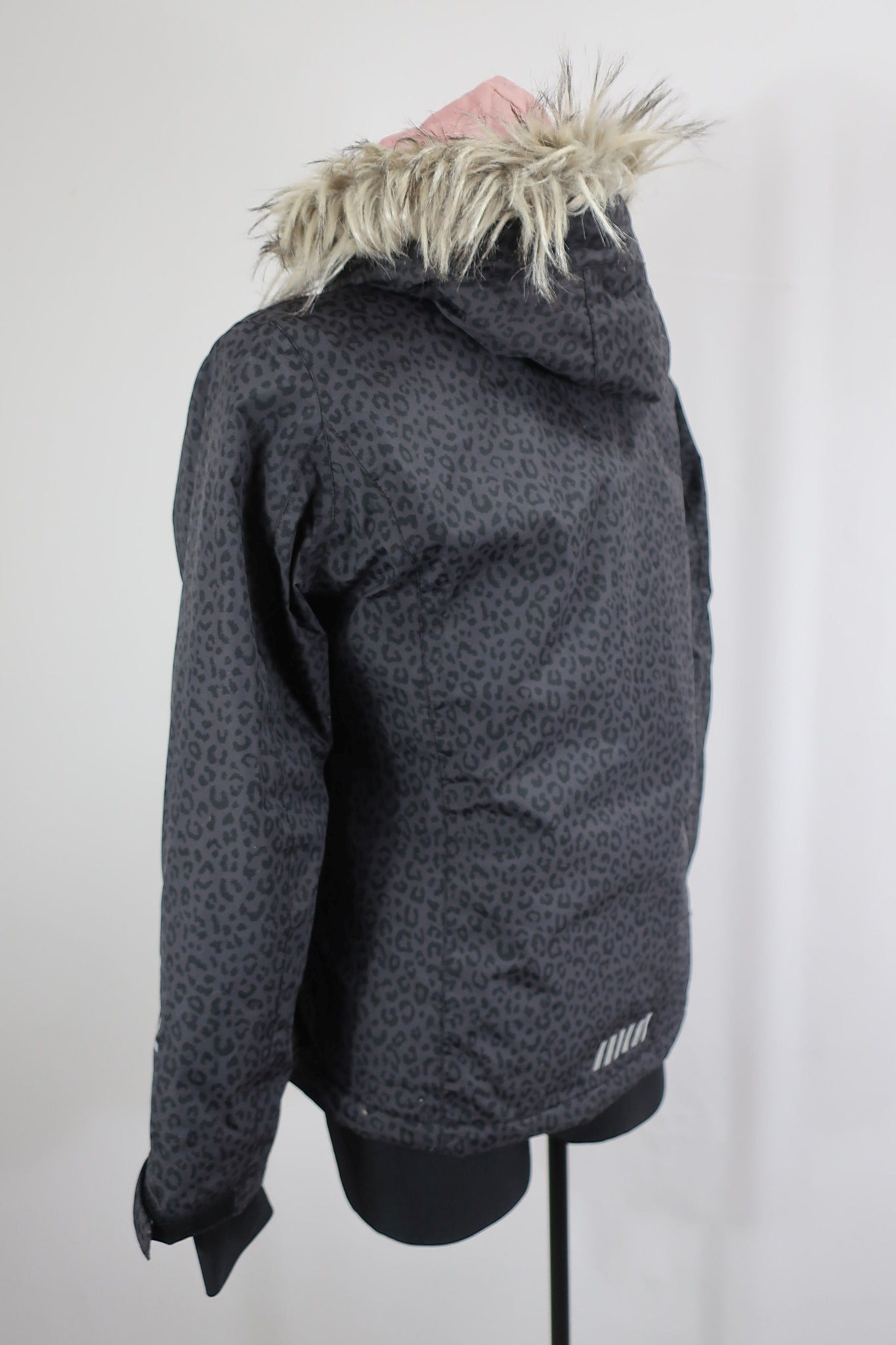 WOXO striukė 158 ūgiui