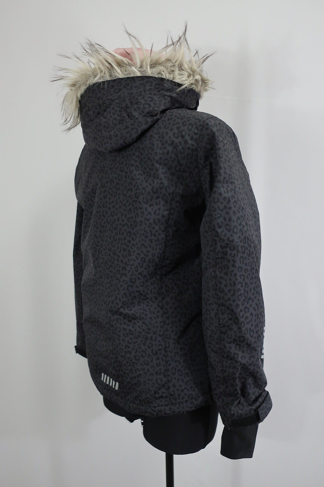 WOXO striukė 158 ūgiui