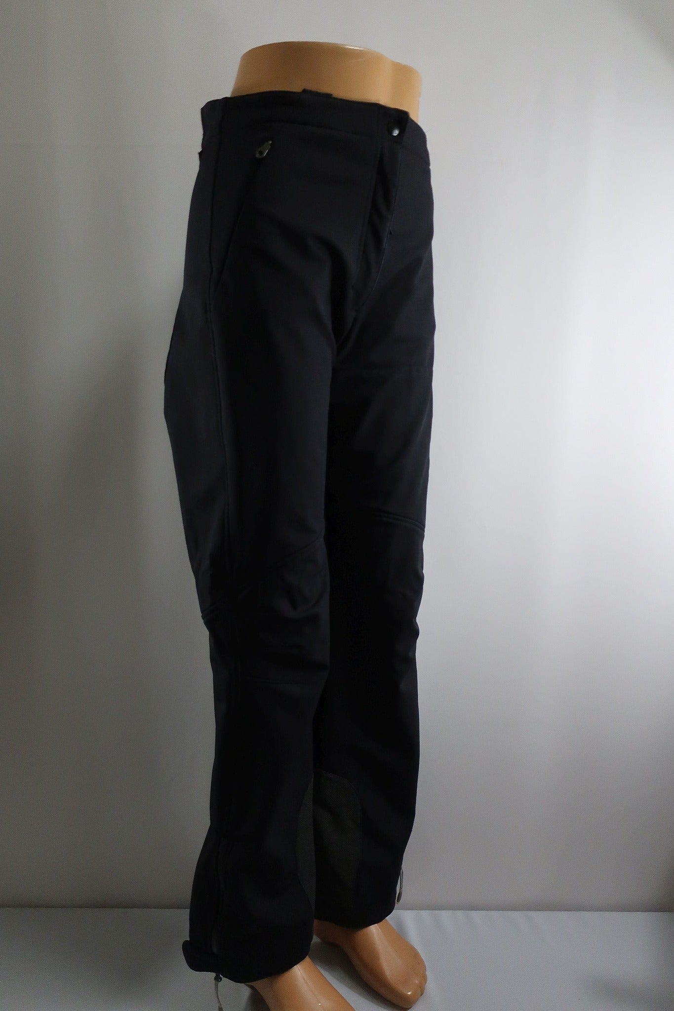 WILDROSES moteriškos softšelinės laisvalaikio kelnės M dydis