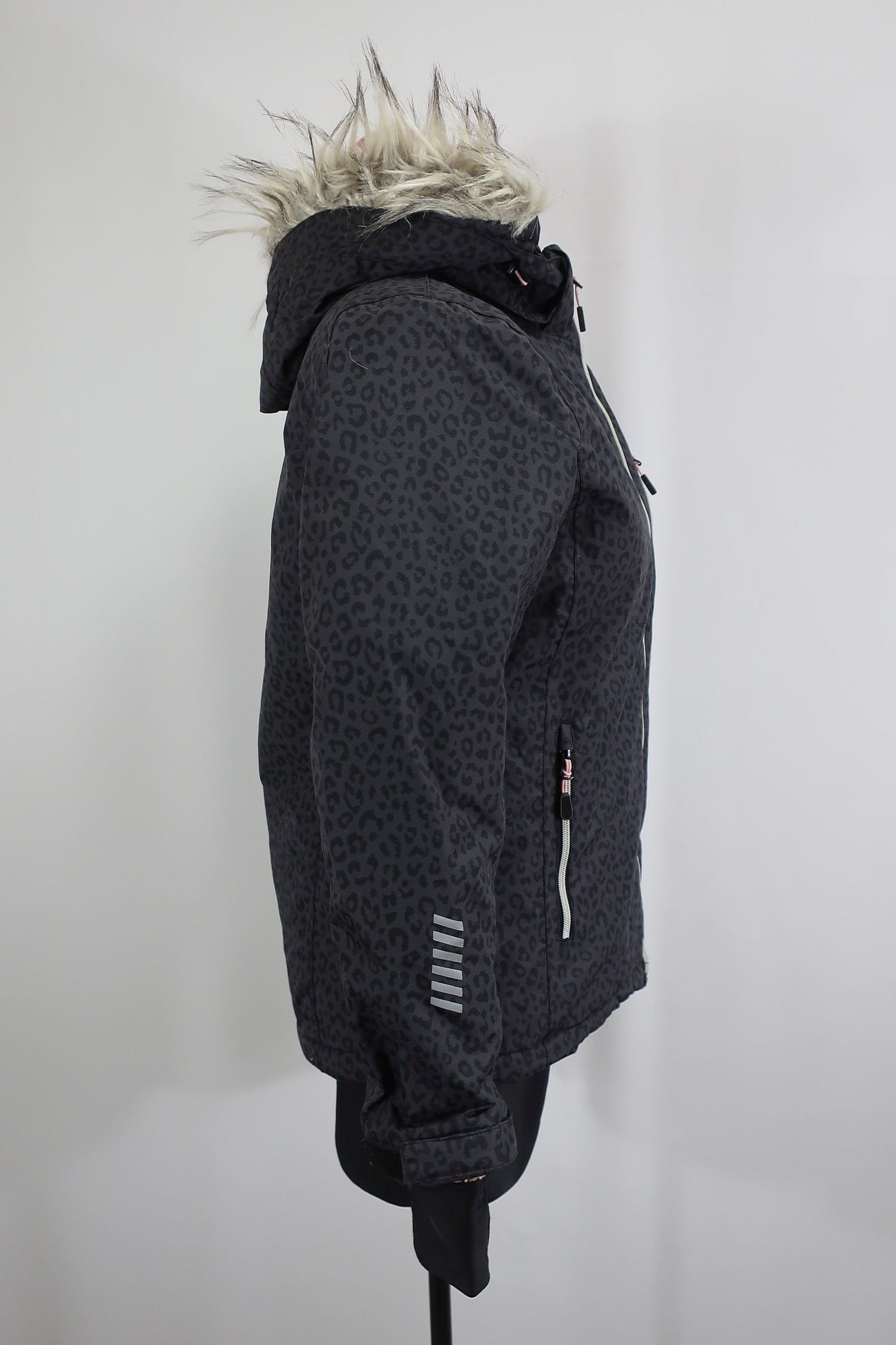 WOXO striukė 158 ūgiui