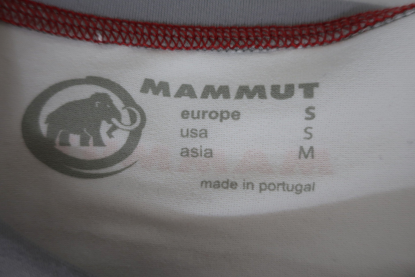 MAMMUT moteriški sportiniai, laisvalaikio marškinėliai S dydis.
