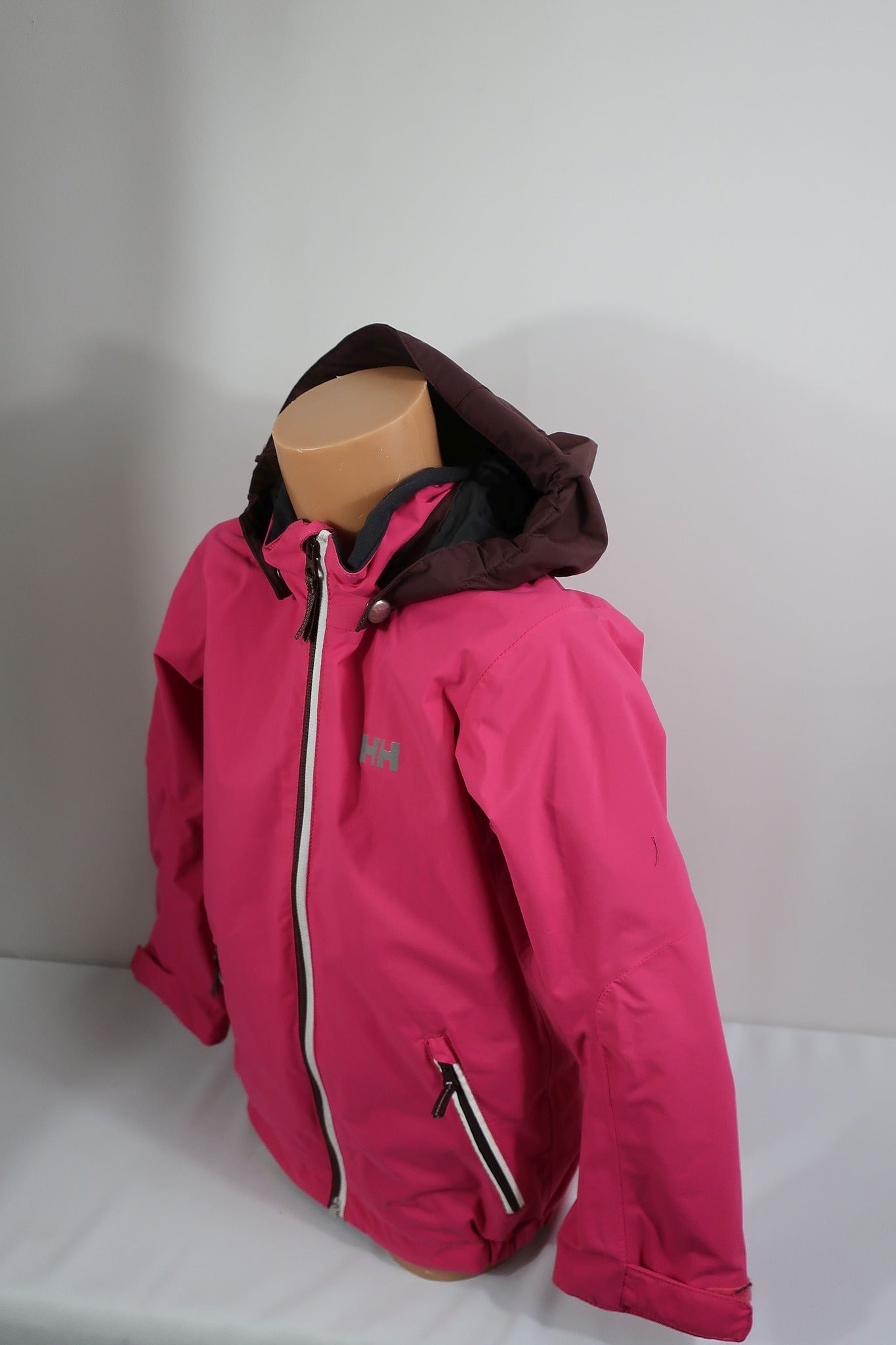 HELLY HANSEN vaikiška striukė 116 ūgiui