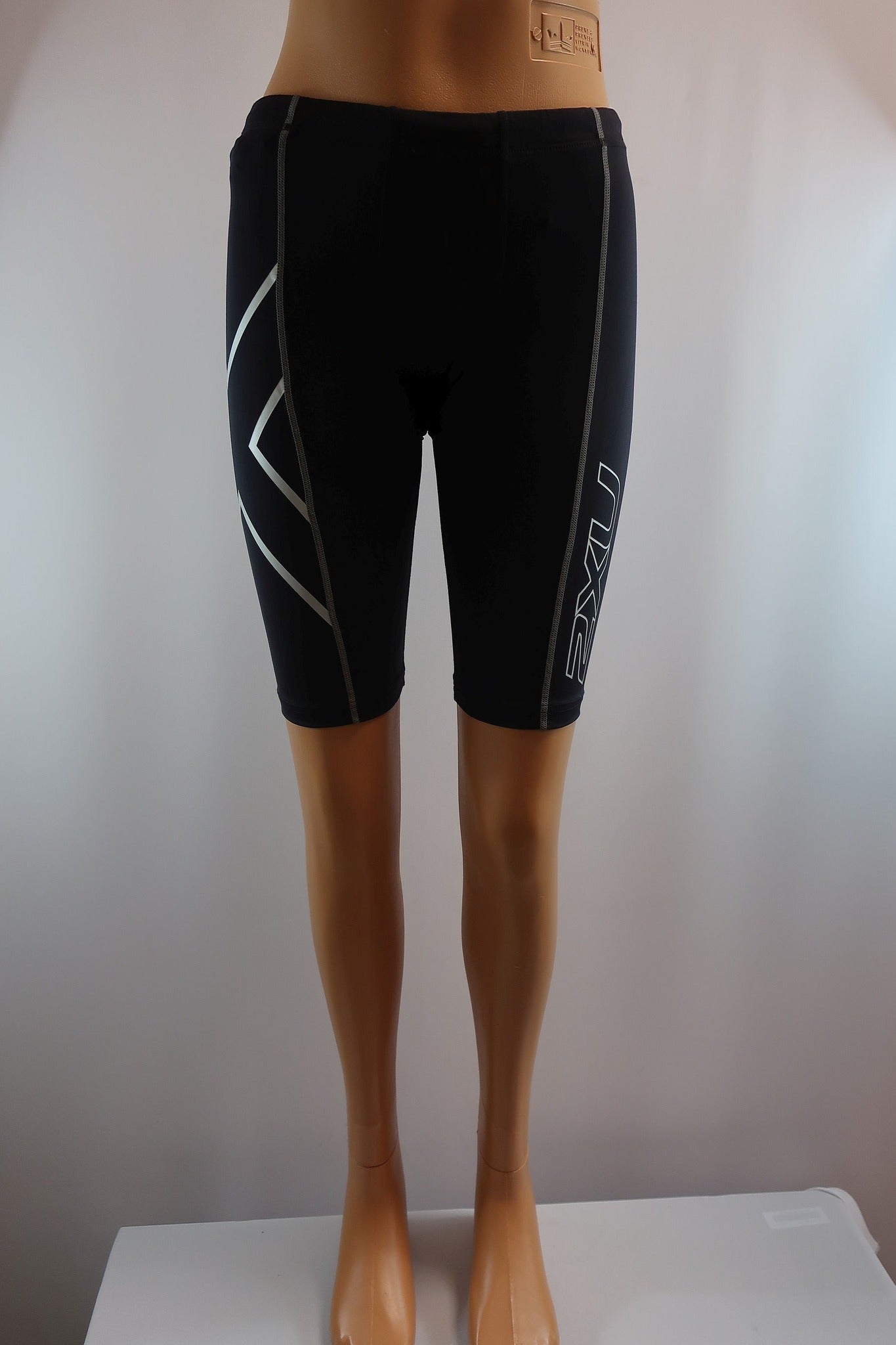 2XU vyriški sportiniai kompresiniai šortai M dydis