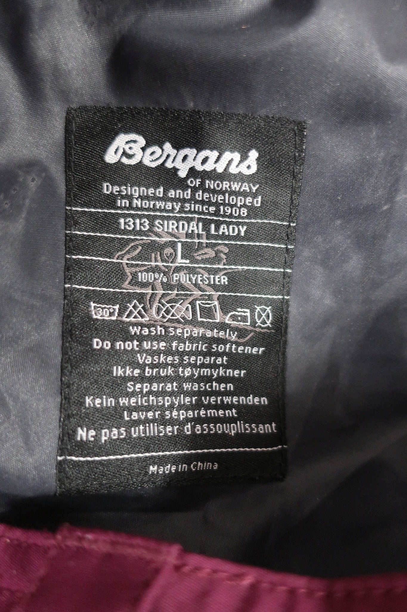 BERGANS moteriškos membraninės laisvalaikio kelnės L/XL dydis