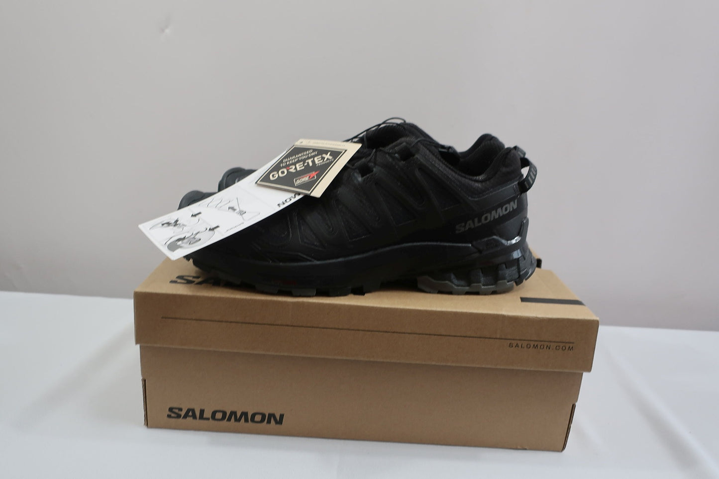 SALOMON nauji laisvalaikio, žygio batai su Gore-Tex 38,5 dydis