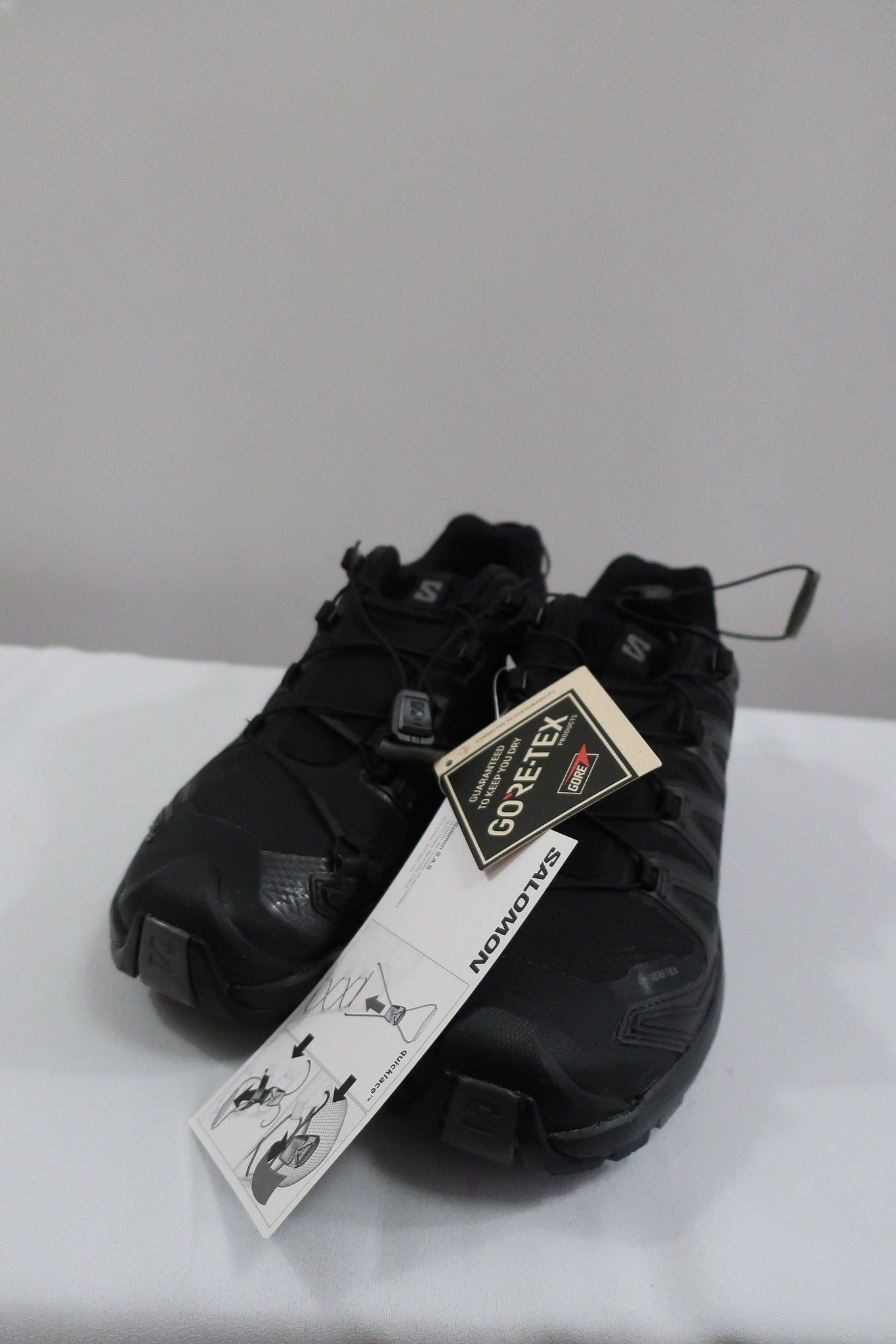 SALOMON nauji laisvalaikio, žygio batai su Gore-Tex 38,5 dydis
