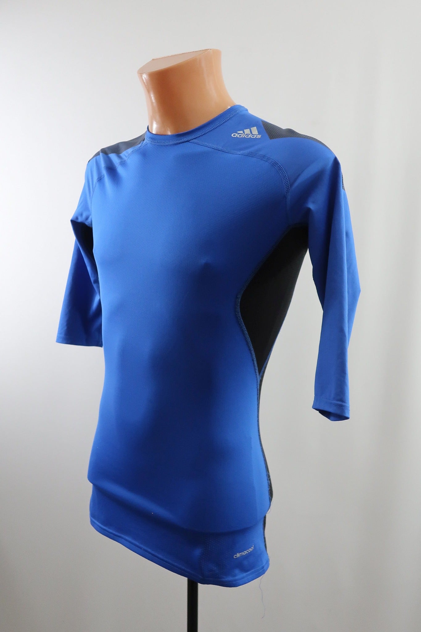 ADIDAS TECHFIT vyriški kompresiniai sportiniai marškinėliai M/L dydis