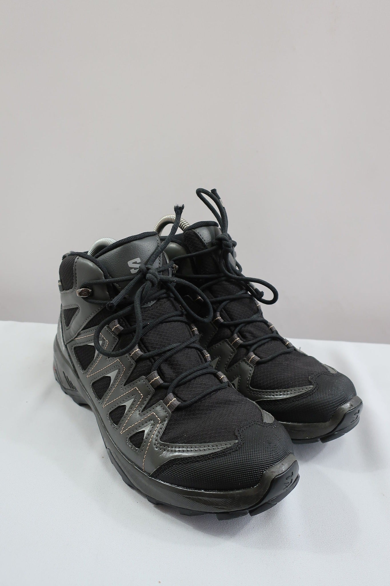 SALOMON laisvalaikio, žygio batai su Gore-Tex 39,5 dydis
