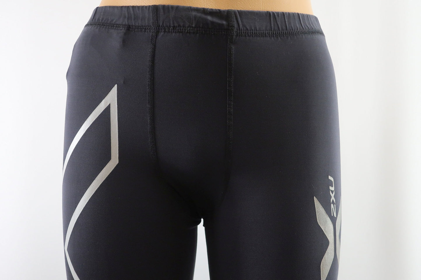 2XU vyriški kompresiniai sportiniai šortai L dydis