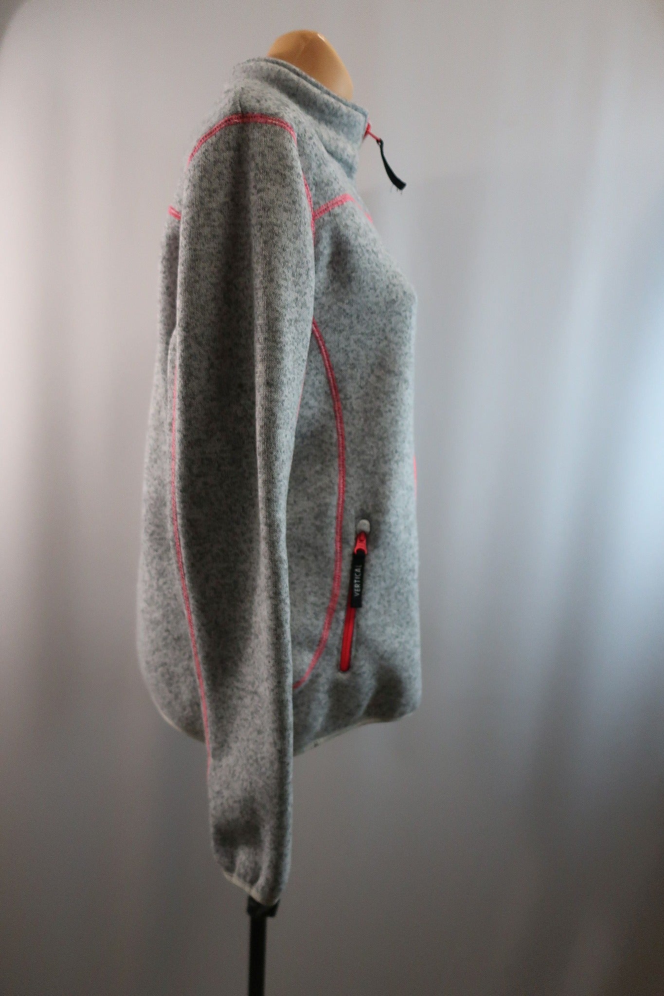 VERTICAL moteriškas šiltukas 40 dydis