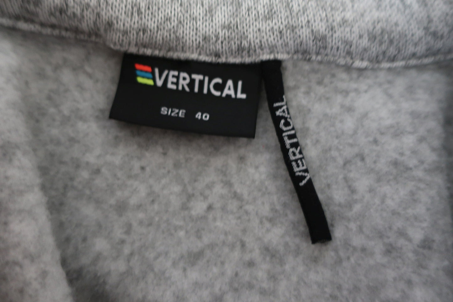 VERTICAL moteriškas šiltukas 40 dydis