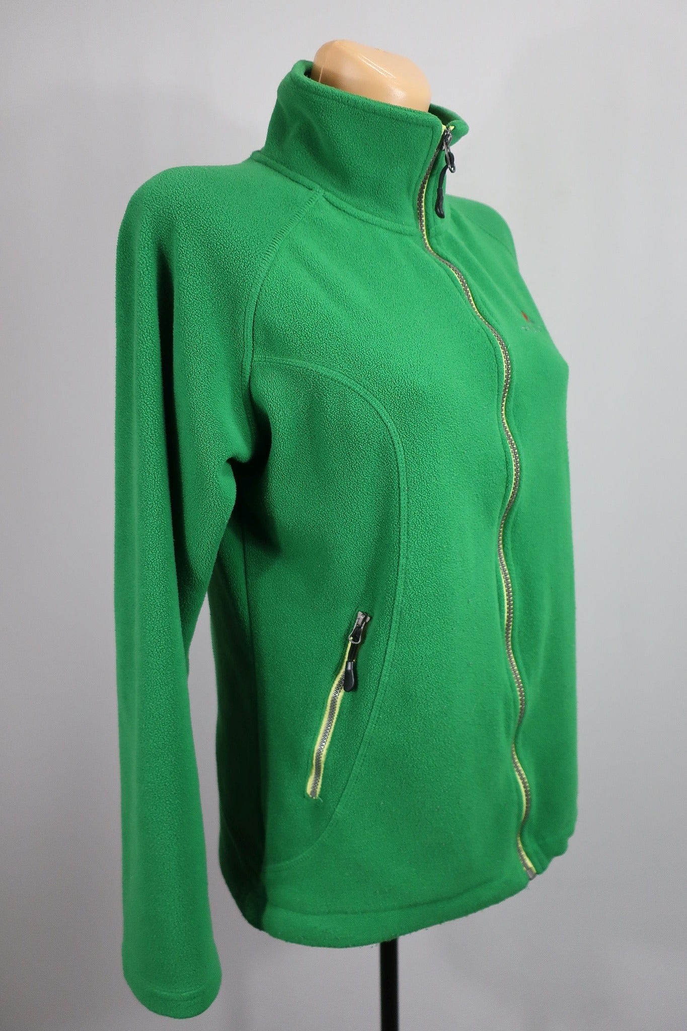 TRIBUTE moteriškas flisinis šiltukas 38 dydis