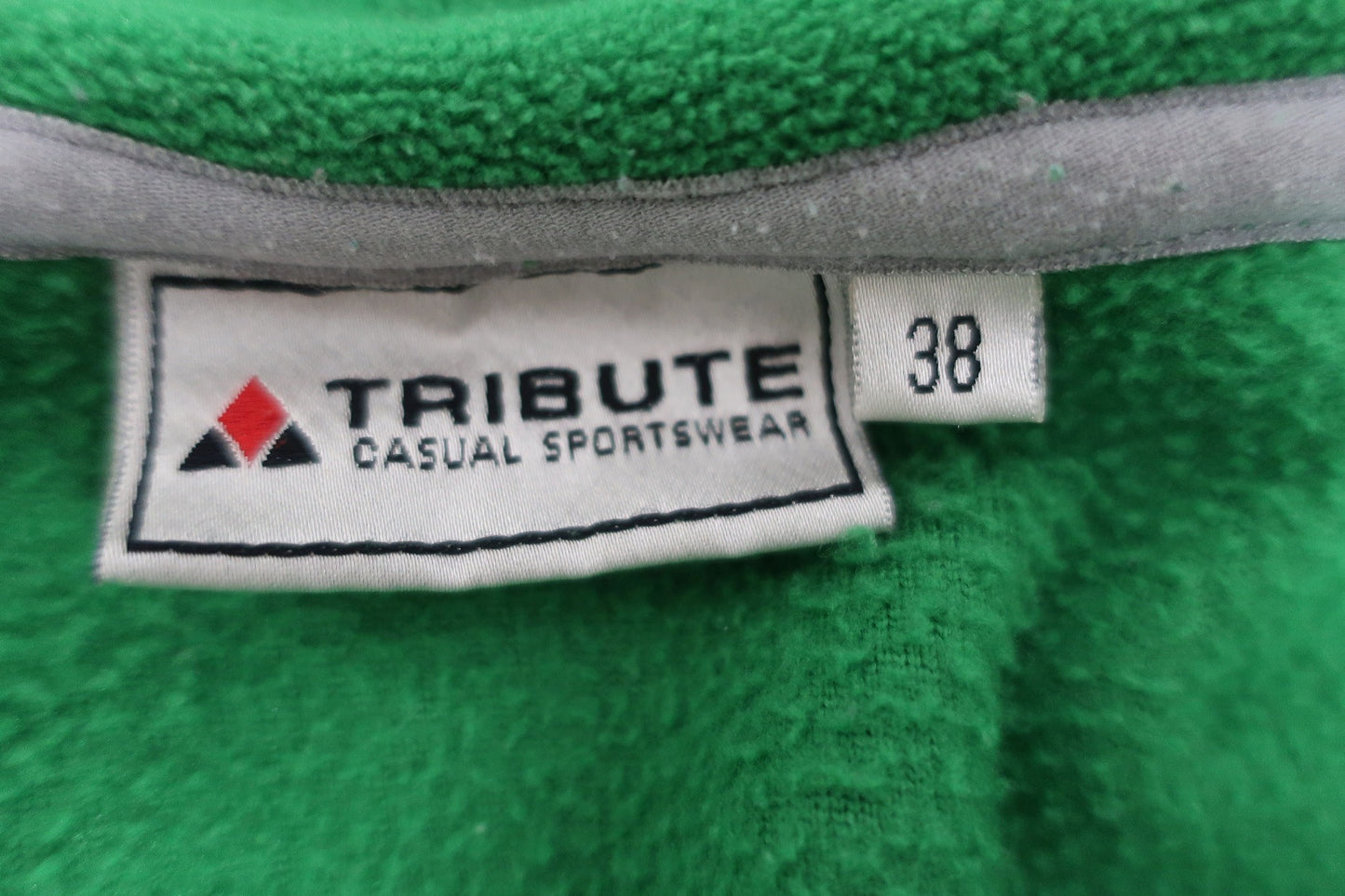 TRIBUTE moteriškas flisinis šiltukas 38 dydis