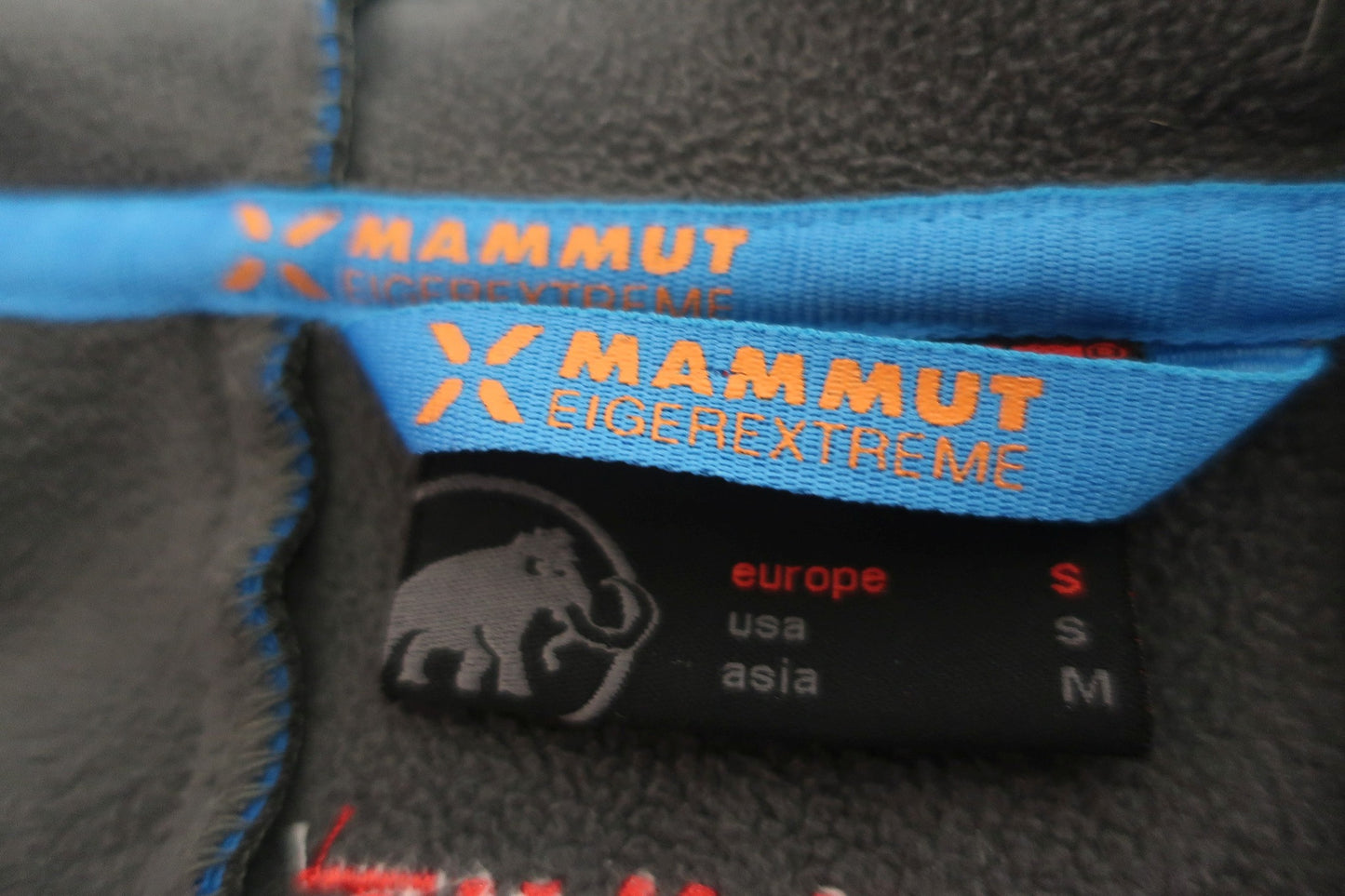 MAMMUT EIGEREXTREME moteriška softšelinė striukė XS/S dydis