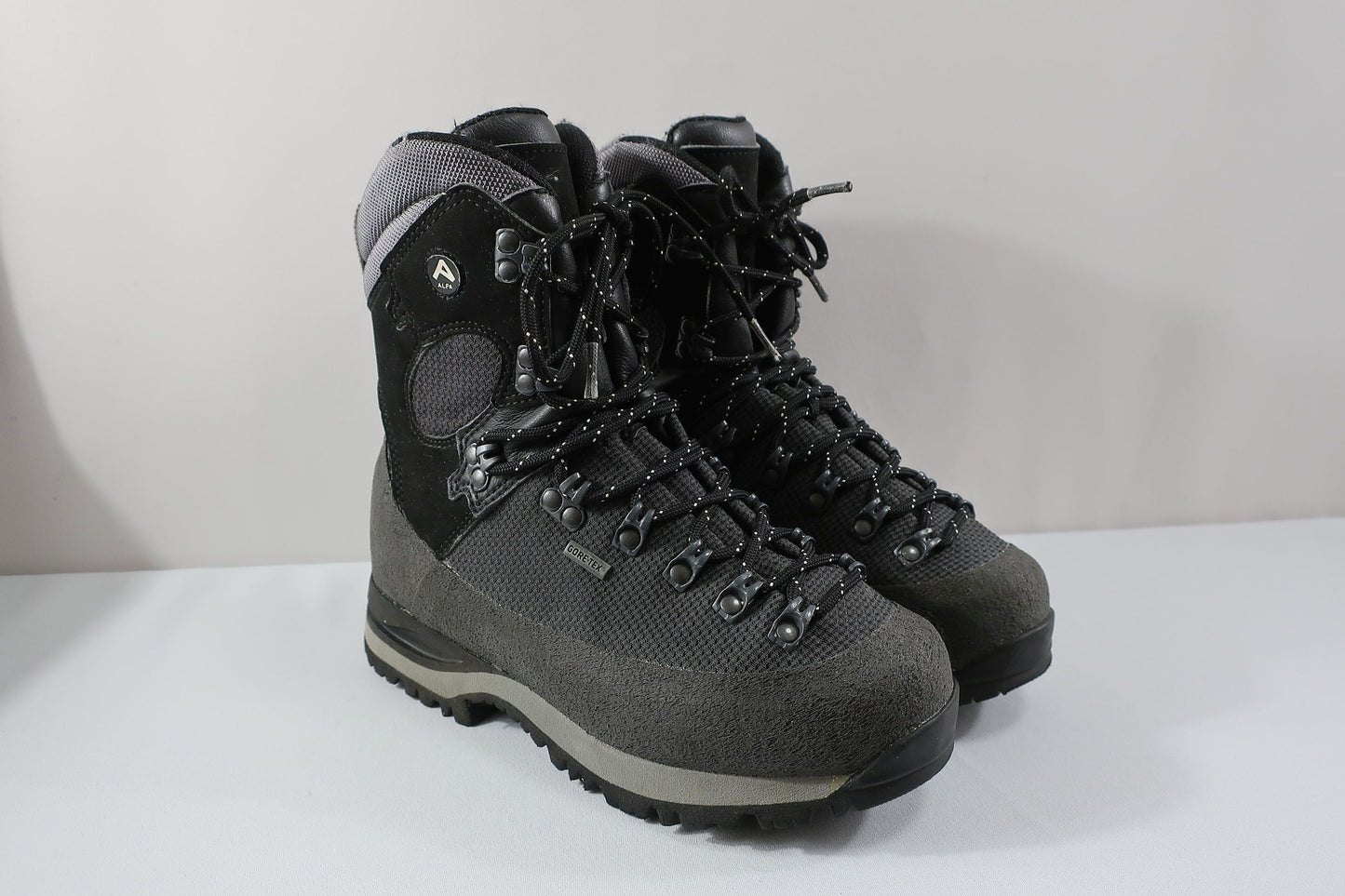 ALFA laisvalaikio, kalnų žygio batai su Gore-Tex 36 dydis