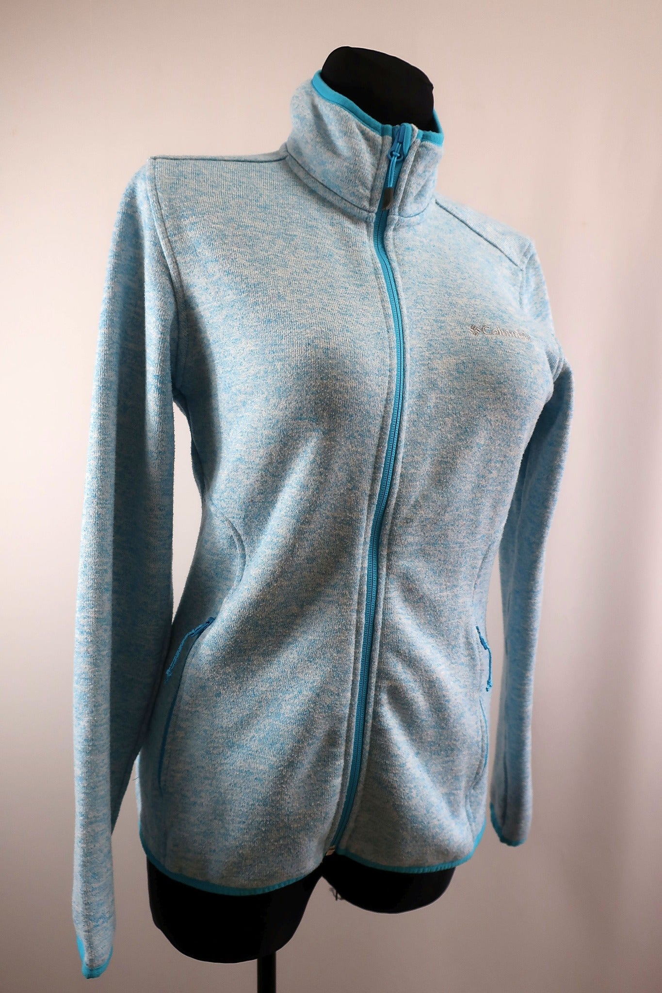 COLUMBIA moteriškas šiltukas M dydis