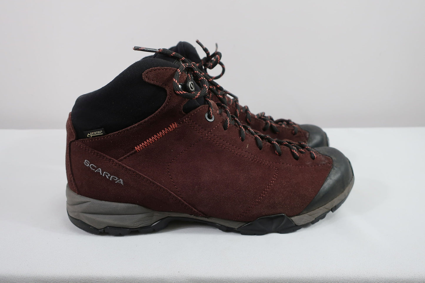 SCARPA laisvalaikio, žygio batai su Gore-Tex membrana 39,5 dydis