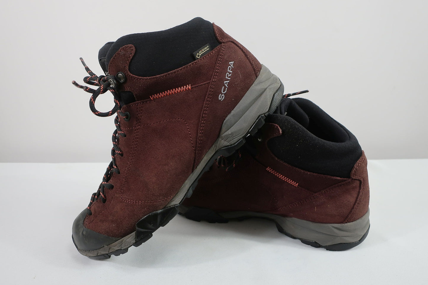 SCARPA laisvalaikio, žygio batai su Gore-Tex membrana 39,5 dydis
