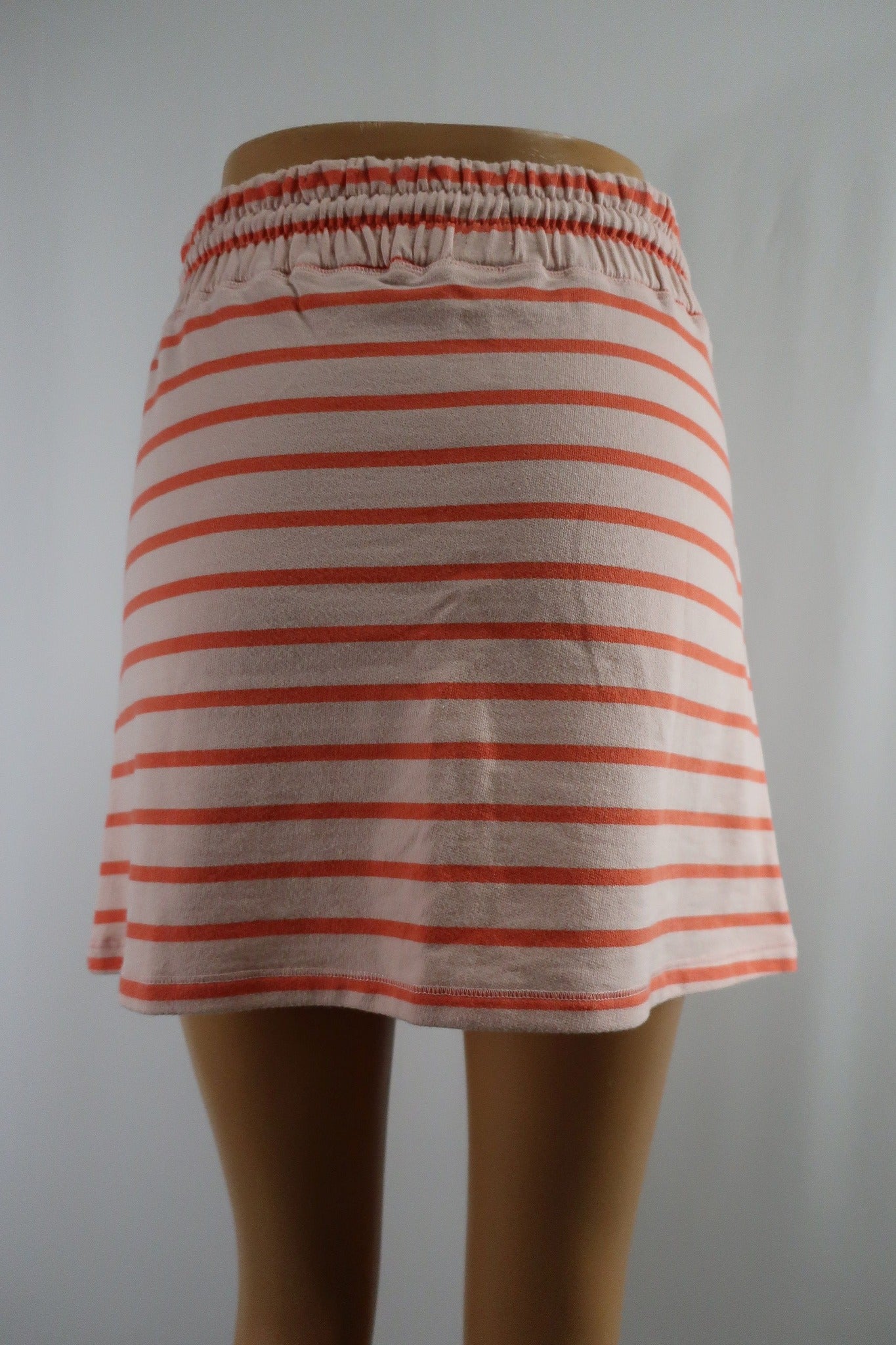 HELLY HANSEN moteriškas laisvalaikio kostiumas - džemperis ir sijonas S dydis