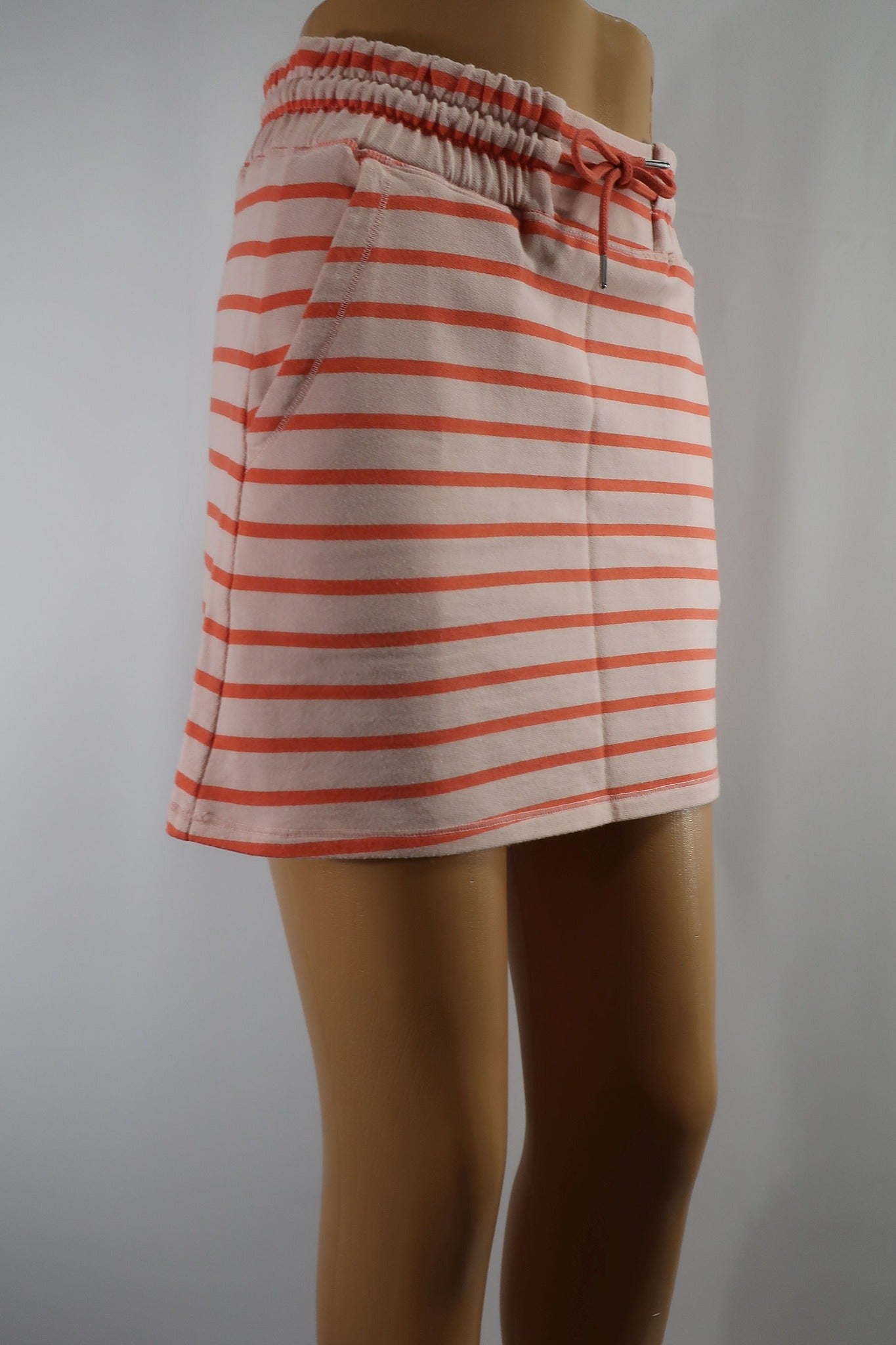 HELLY HANSEN moteriškas laisvalaikio kostiumas - džemperis ir sijonas S dydis