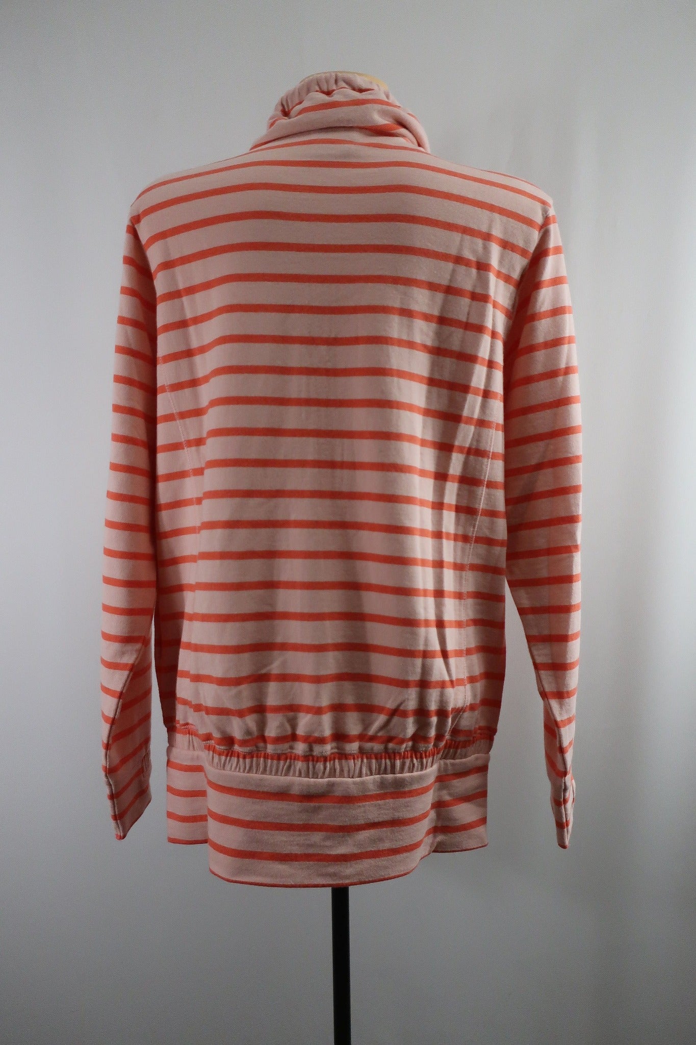 HELLY HANSEN moteriškas laisvalaikio kostiumas - džemperis ir sijonas S dydis