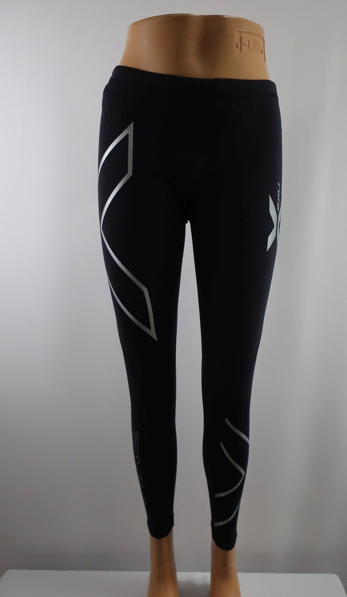 2XU vyriškos sportinės kompresinės tamprės M dydis
