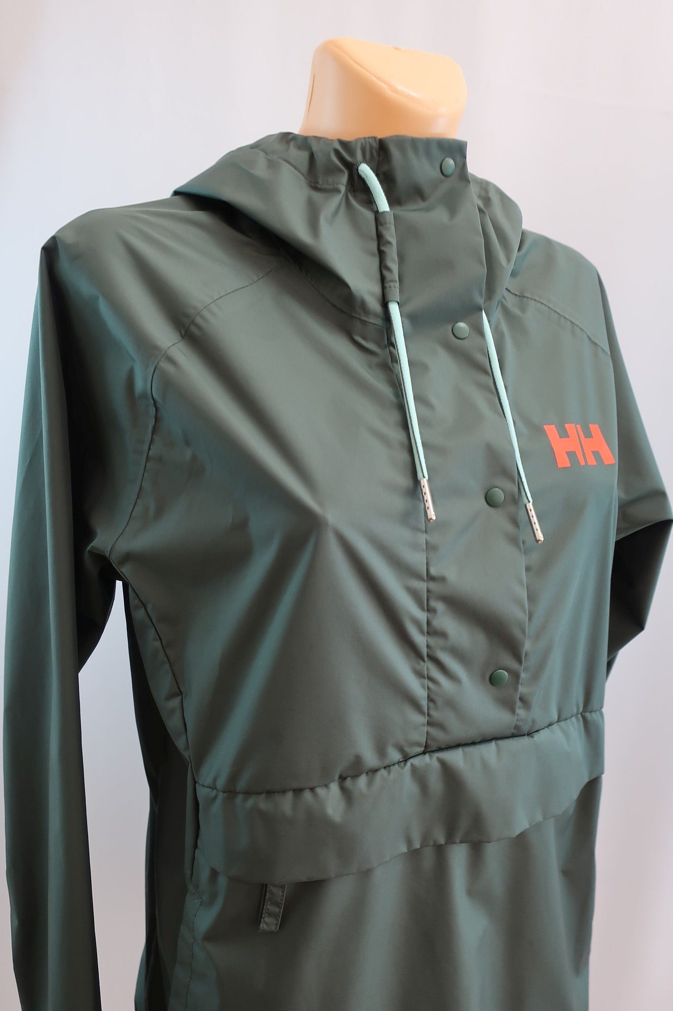 HELLY HANSEN moteriška lengva membraninė striukė L dydis