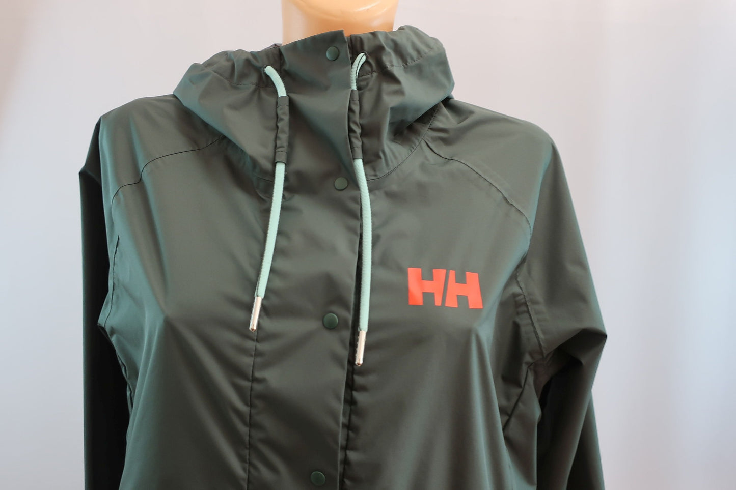 HELLY HANSEN moteriška lengva membraninė striukė L dydis