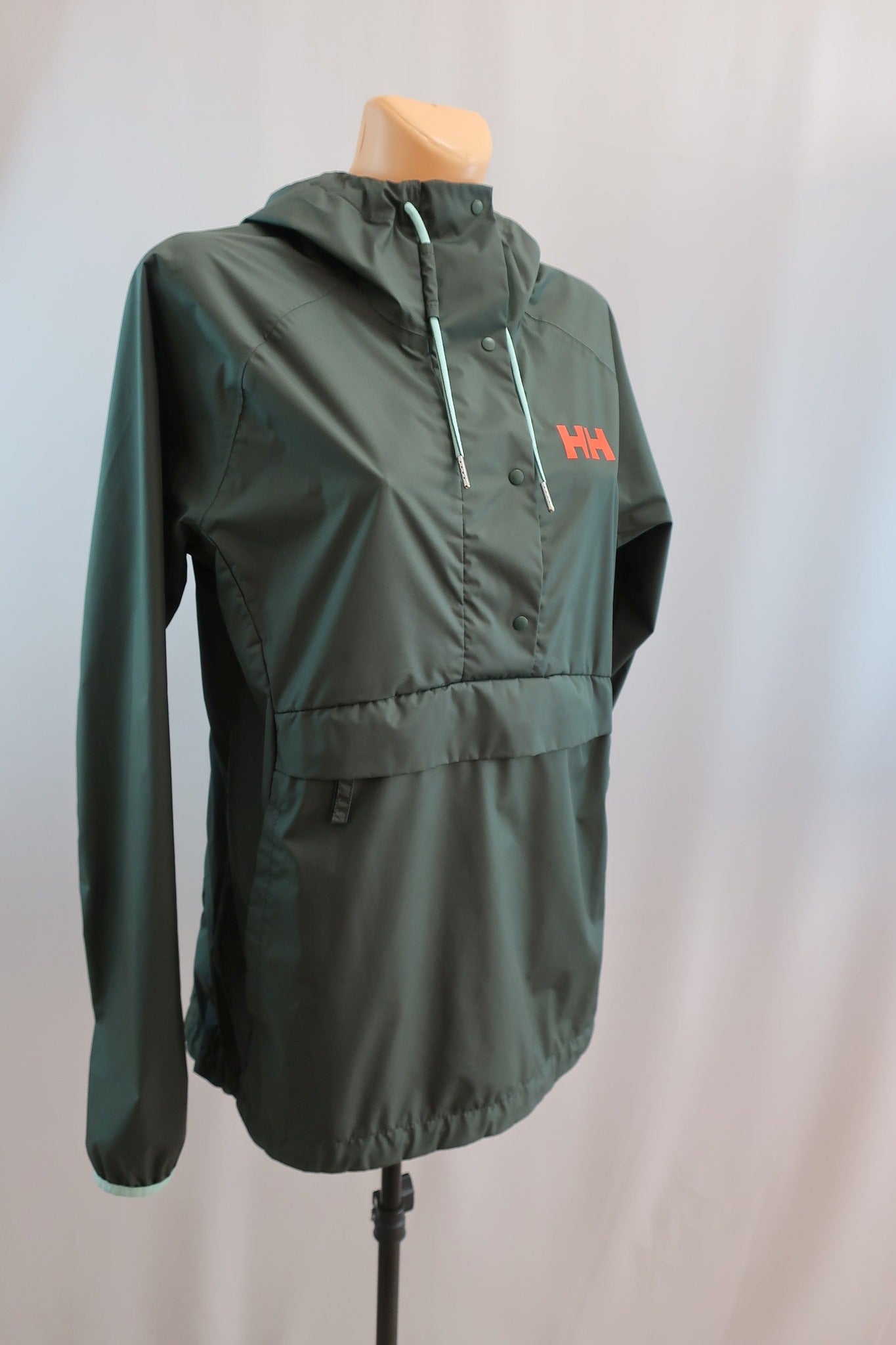 HELLY HANSEN moteriška lengva membraninė striukė L dydis