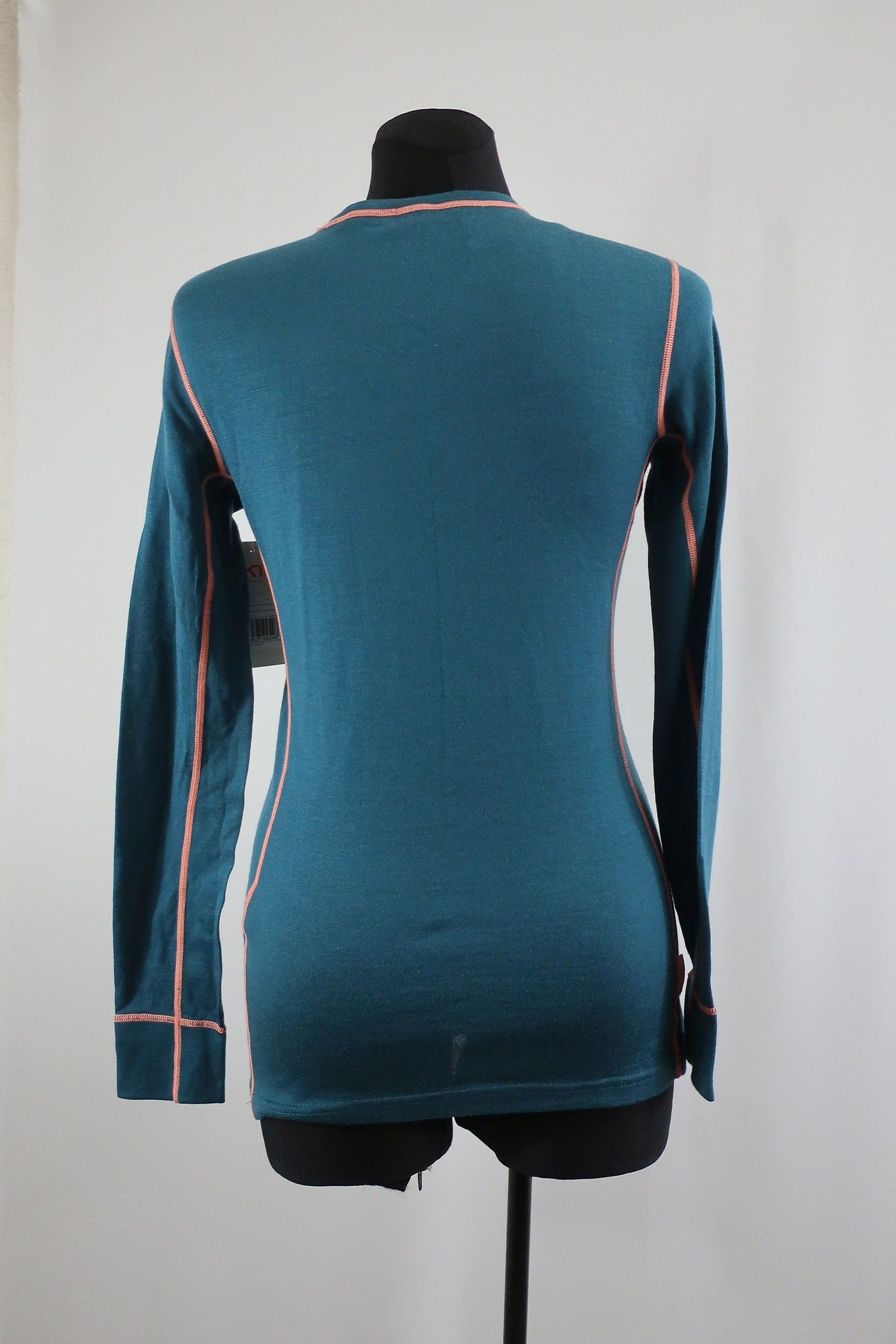 KARITRAA moteriški nauji termo marškinėliai su vilna M dydis