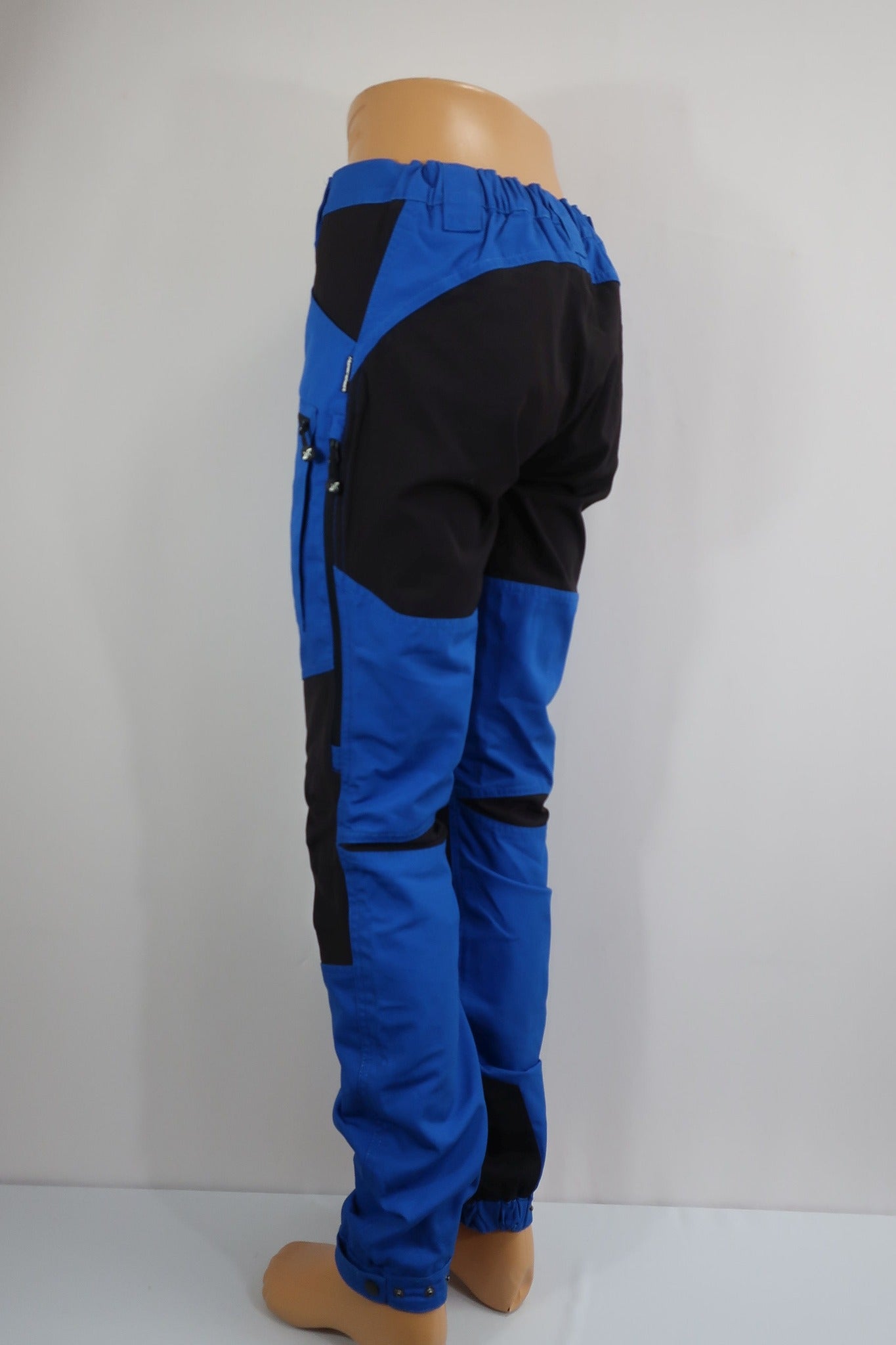 REVOLIUTION RACE moteriškos laisvalaikio, trekingo kelnės M dydis