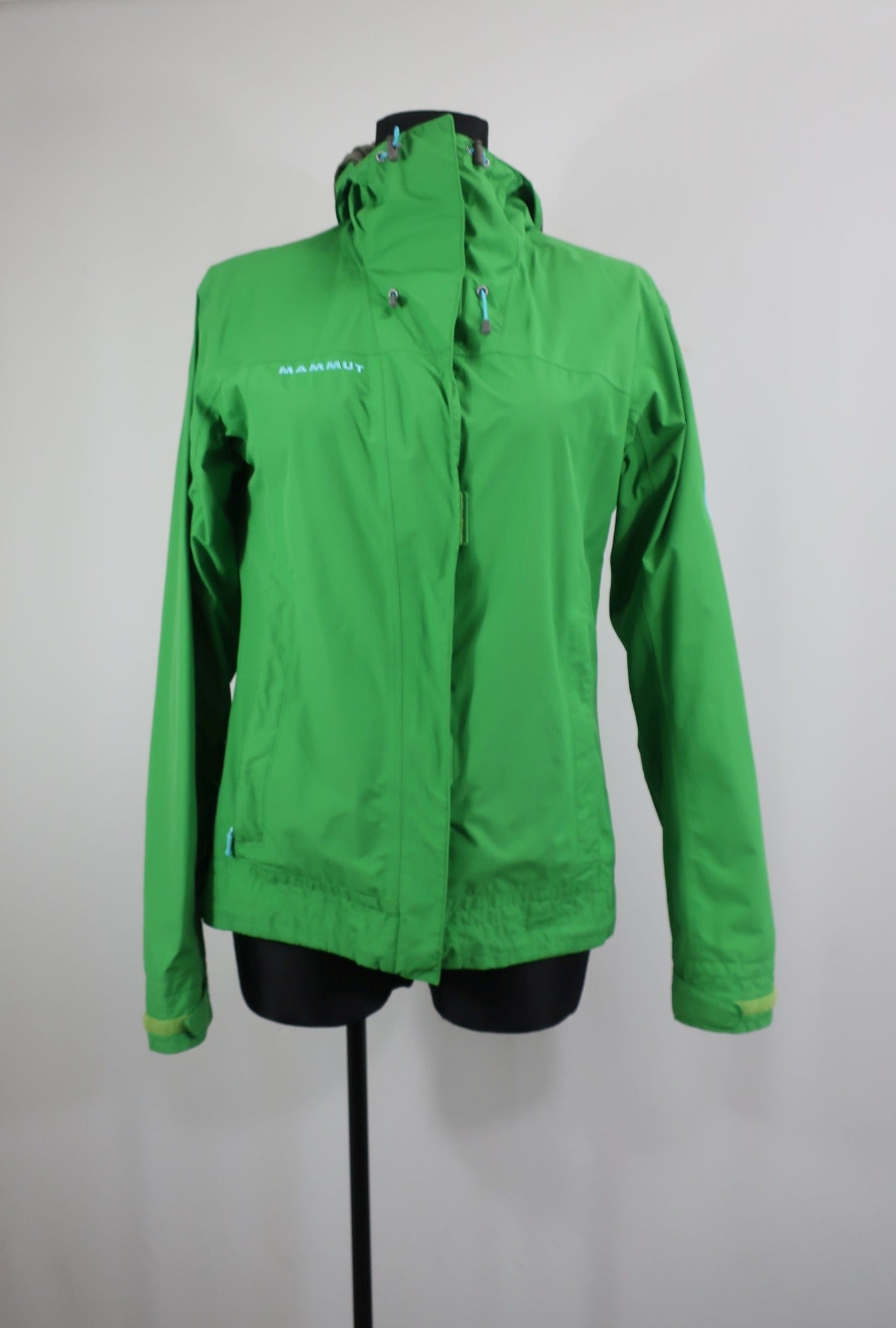 MAMMUT moteriška striukė S dydis