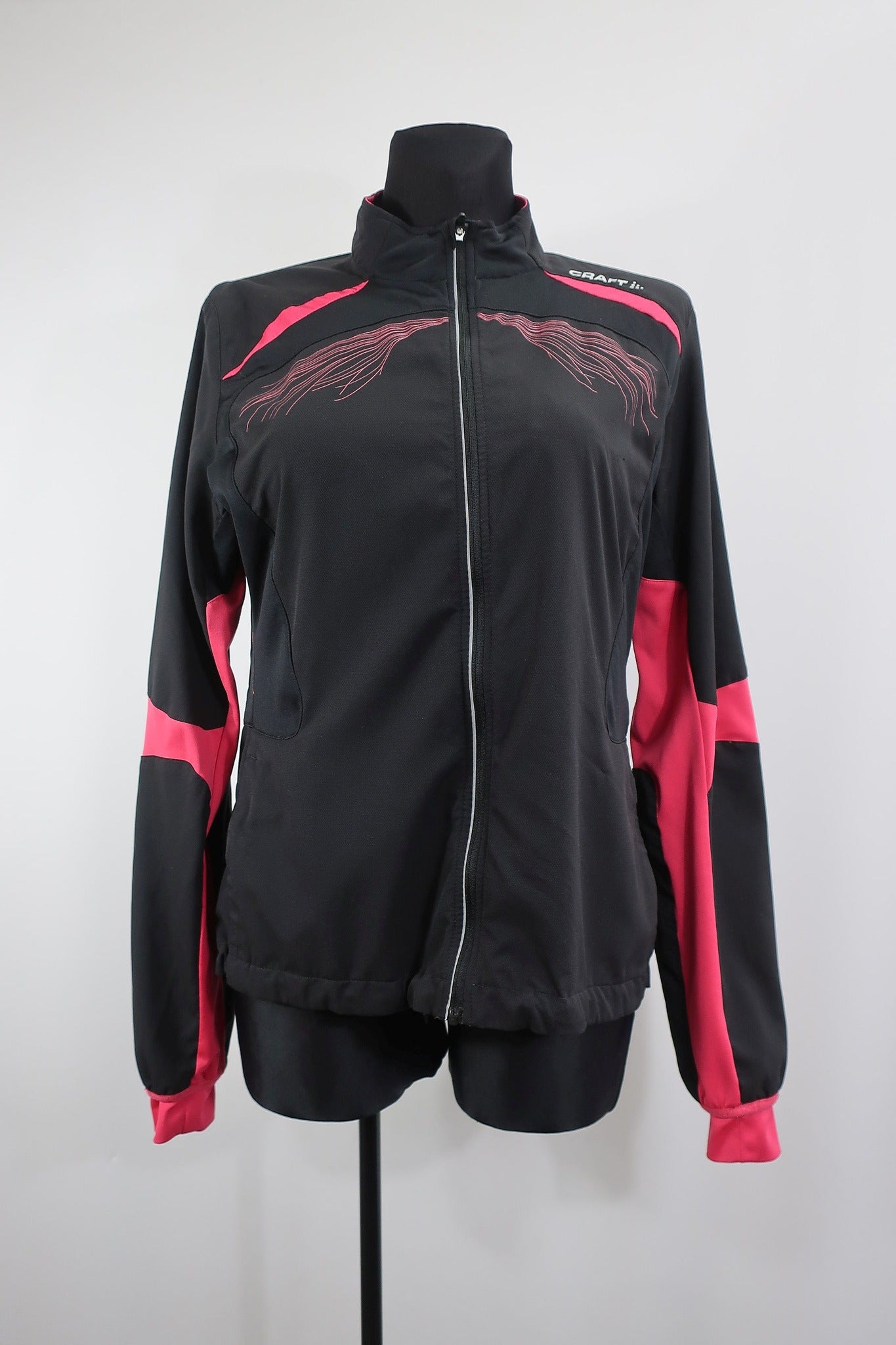 CRAFT moteriškas sportinis švarkas XL dydis