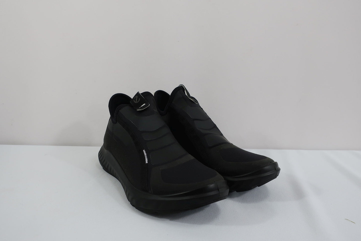 ECCO nauji laisvalaikio batai 38 dydis