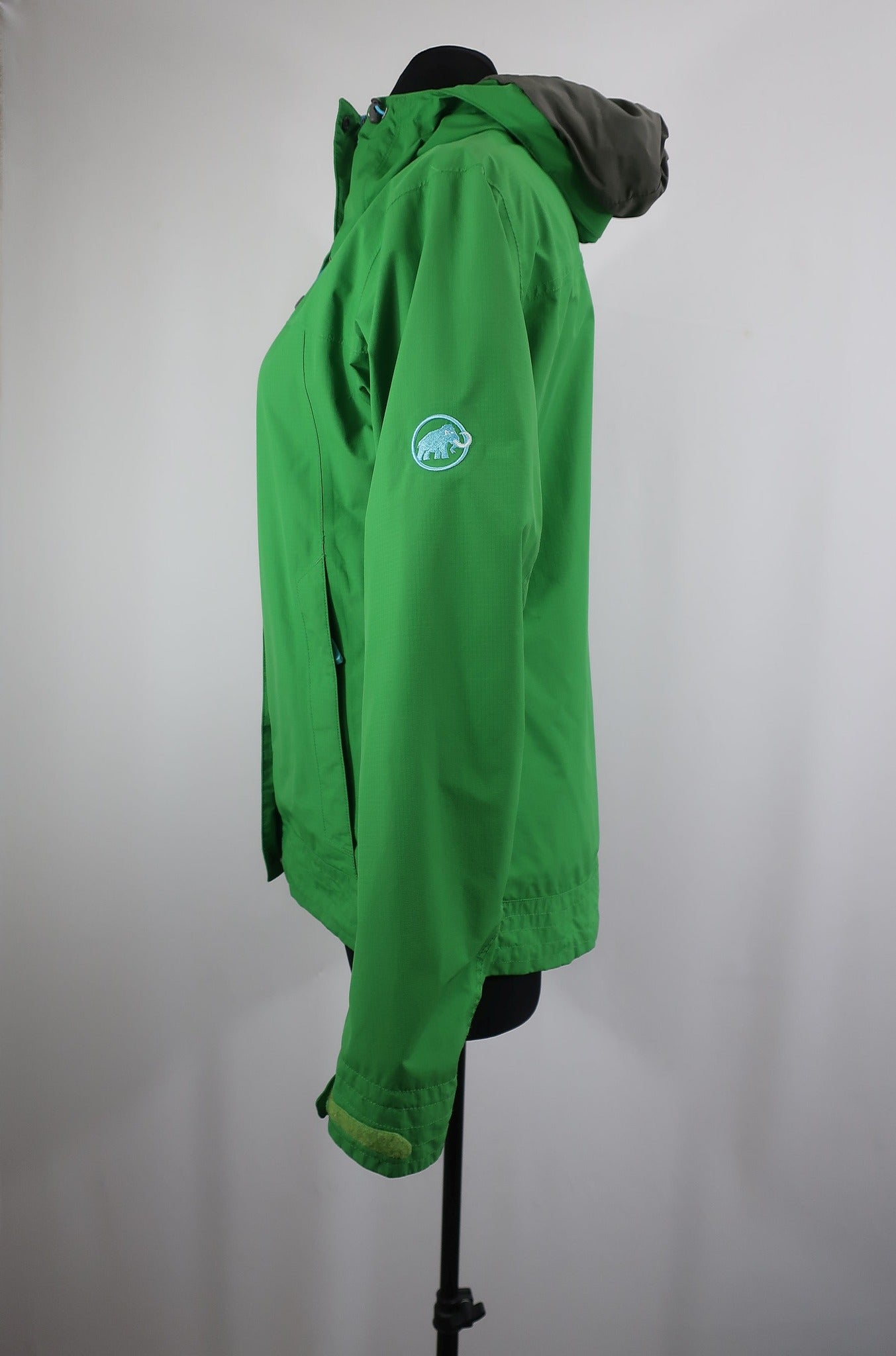 MAMMUT moteriška striukė S dydis