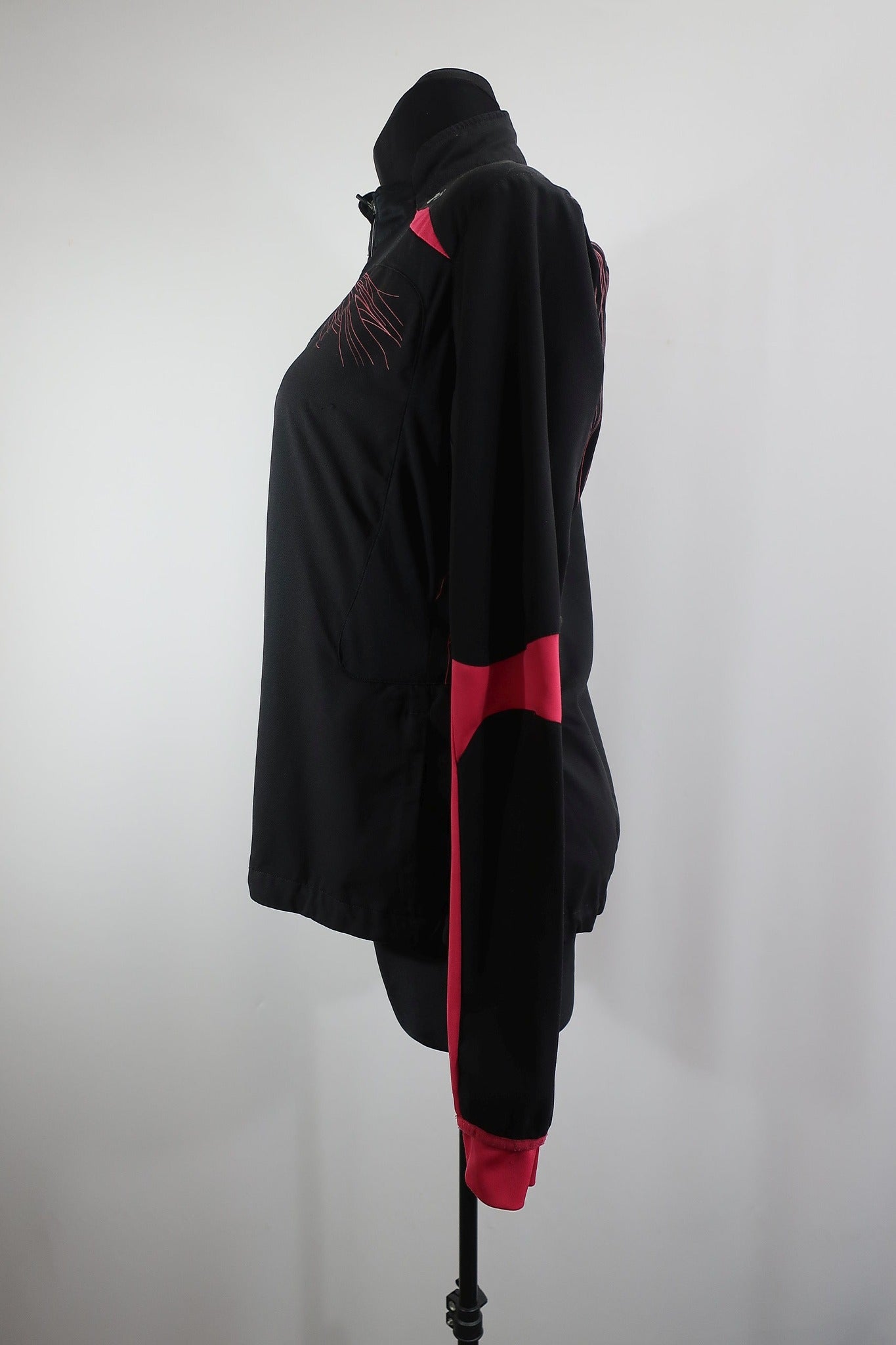 CRAFT moteriškas sportinis švarkas XL dydis