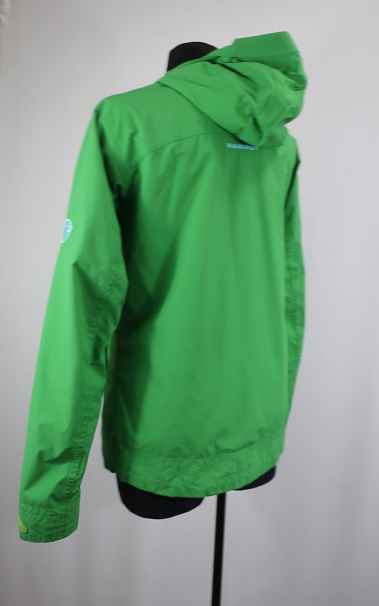 MAMMUT moteriška striukė S dydis